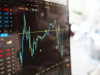 Image of stock value on a computer
